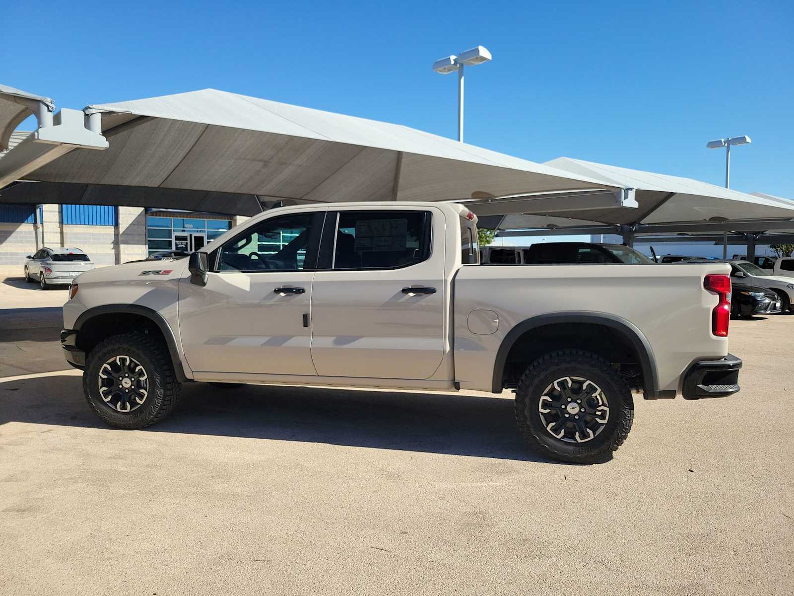 Thumbnail: 2026 Chevrolet Silverado 1500 - 8