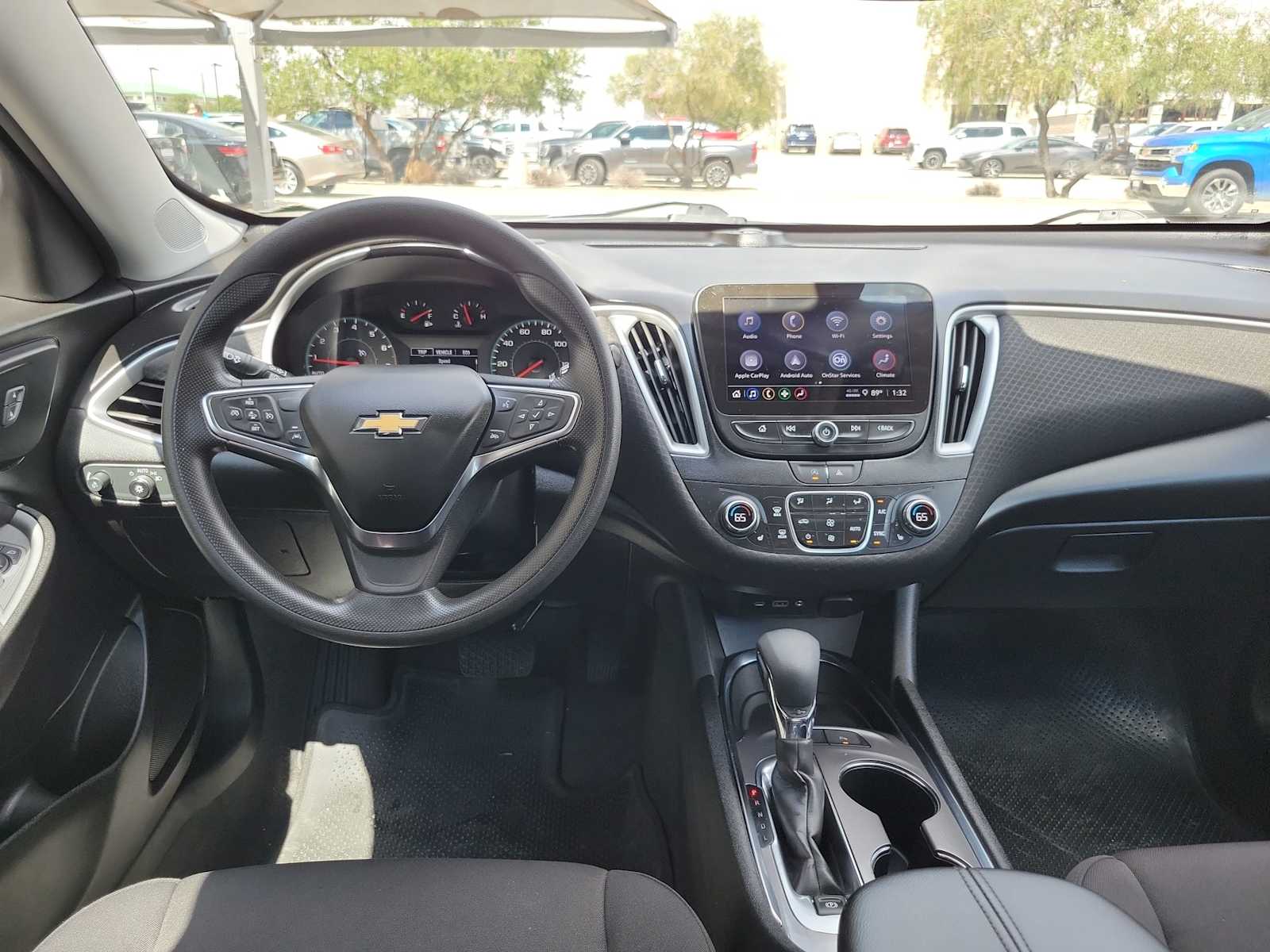 Thumbnail: 2024 Chevrolet Malibu - 10