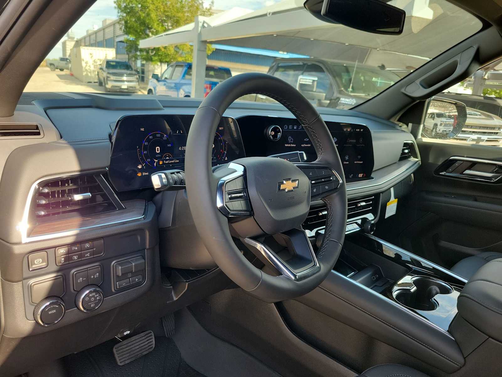 Thumbnail: 2026 Chevrolet Tahoe - 2