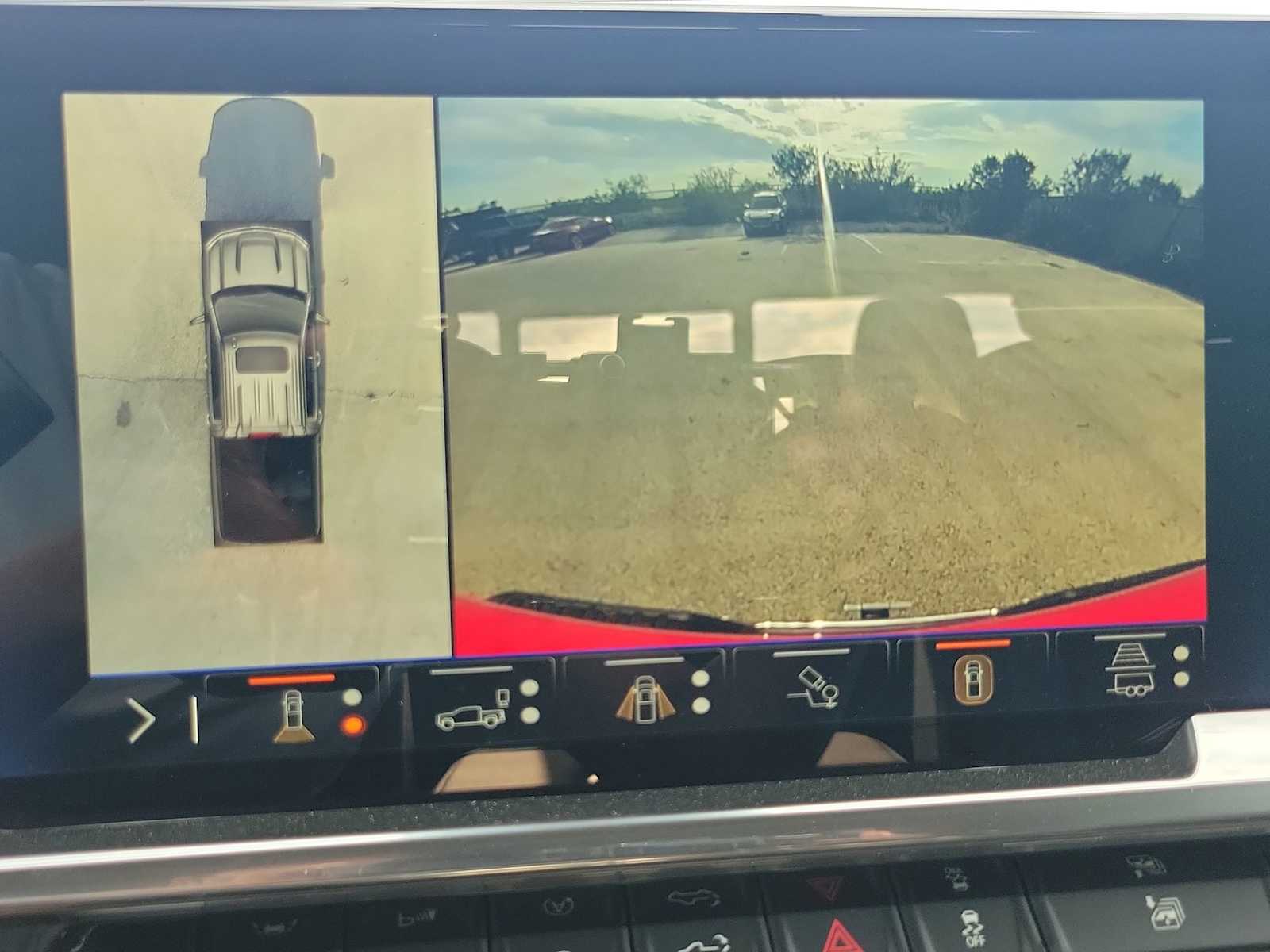 Thumbnail: 2026 Chevrolet Silverado 1500 - 25