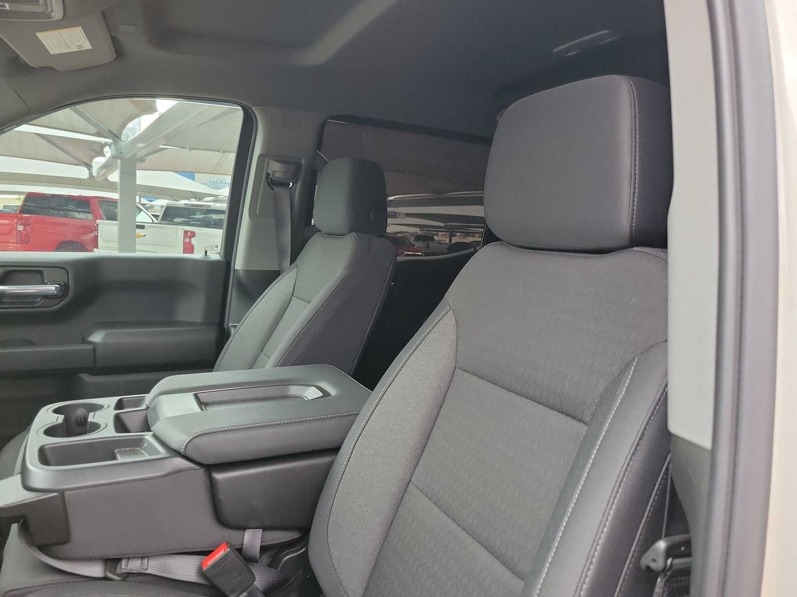 Thumbnail: 2026 Chevrolet Silverado 1500 - 19