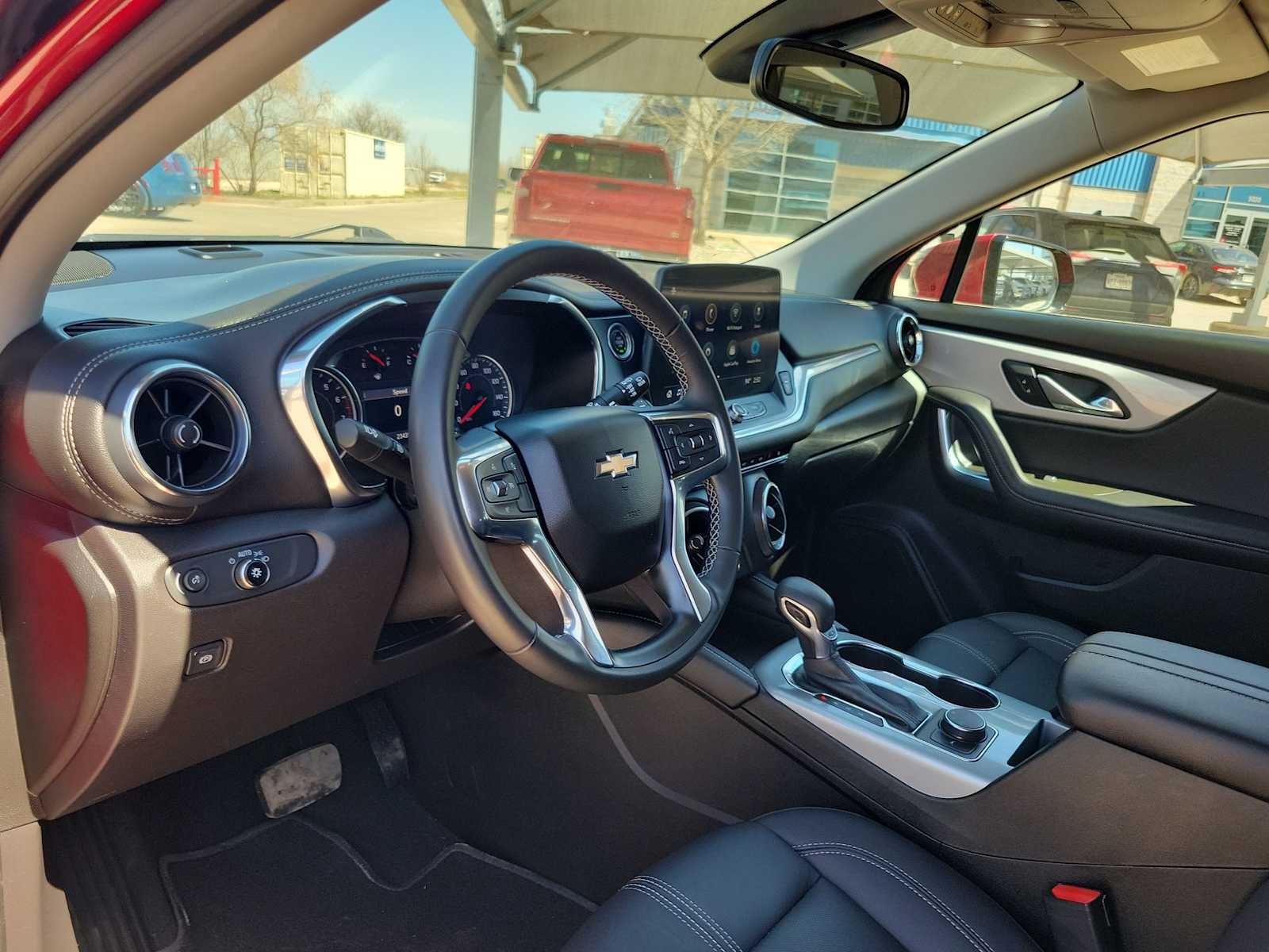 Thumbnail: 2023 Chevrolet Blazer - 2