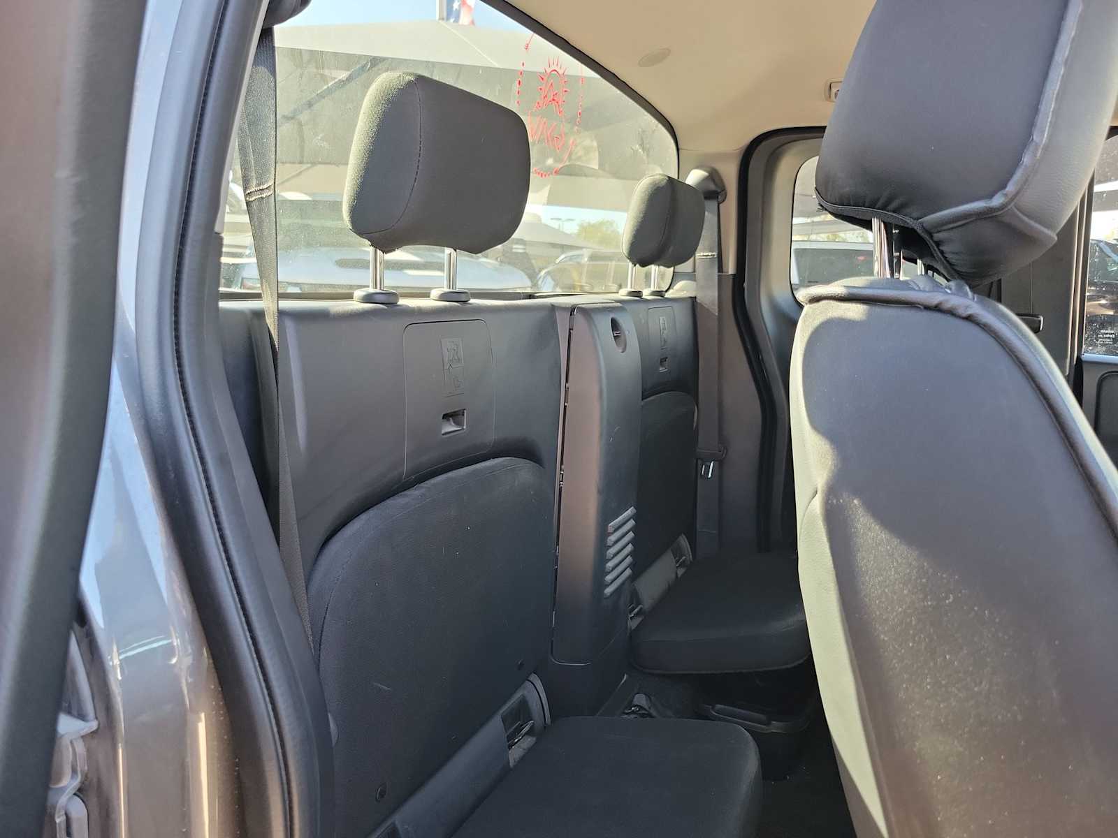 Thumbnail: 2023 Nissan Frontier - 13