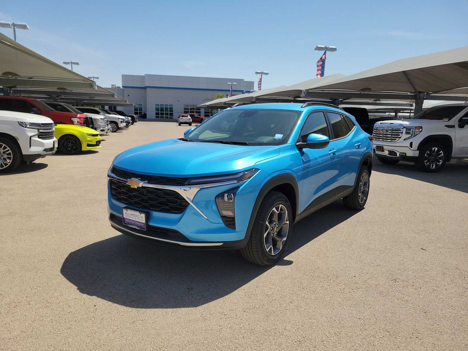 Thumbnail: 2026 Chevrolet Trax - 4