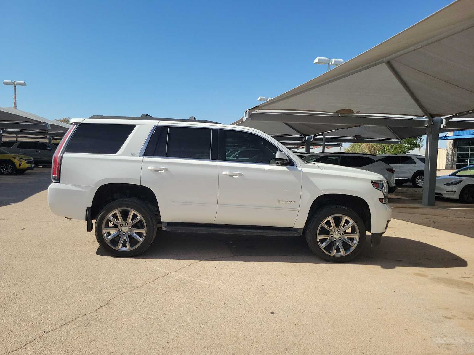 Thumbnail: 2020 Chevrolet Tahoe - 9
