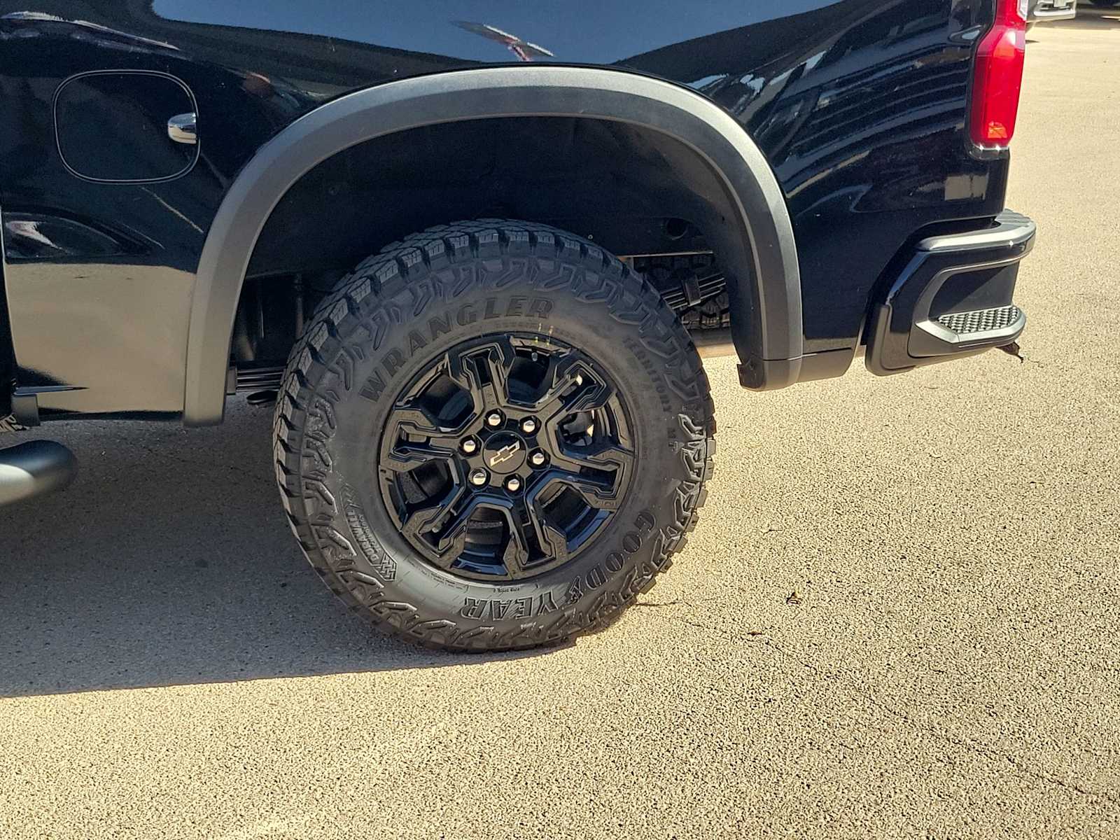 Thumbnail: 2026 Chevrolet Silverado 1500 - 8