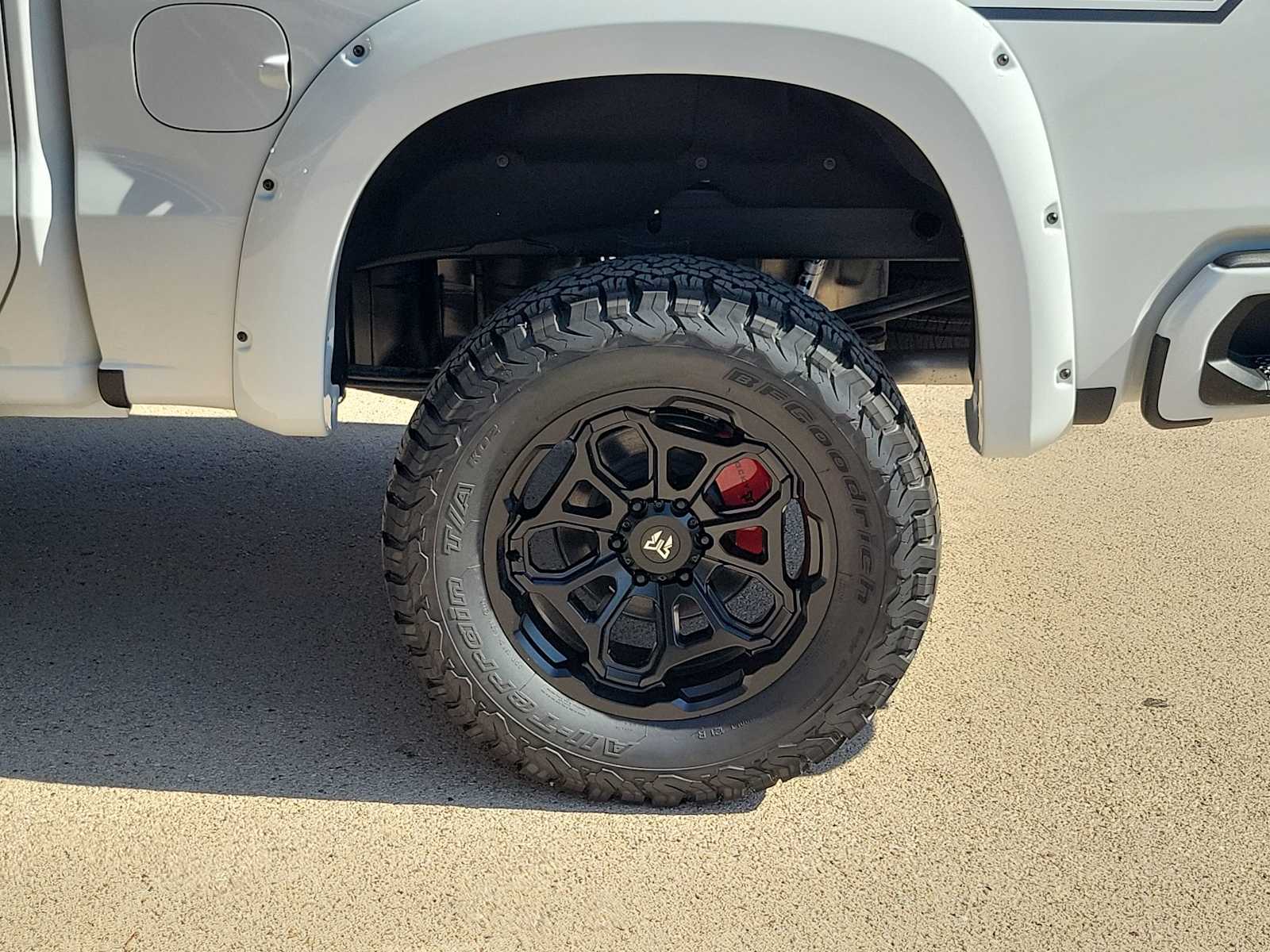 Thumbnail: 2025 Chevrolet Silverado 1500 - 8