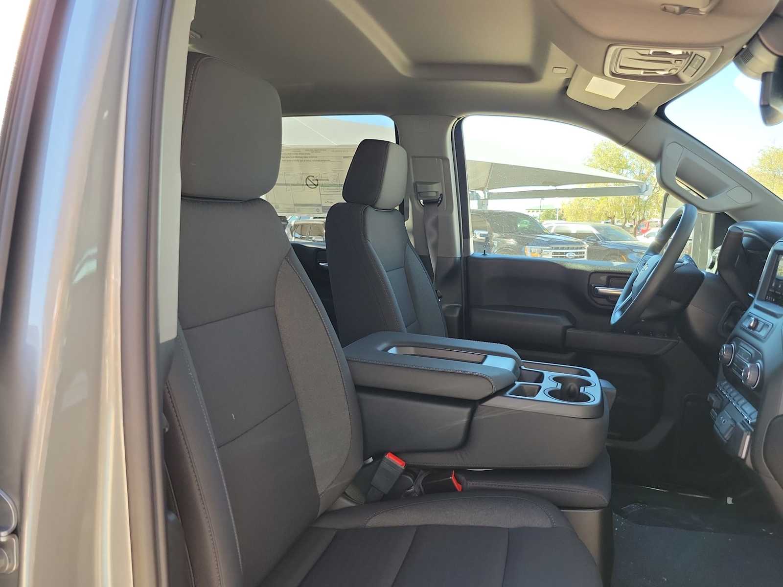 Thumbnail: 2026 Chevrolet Silverado 2500 - 14