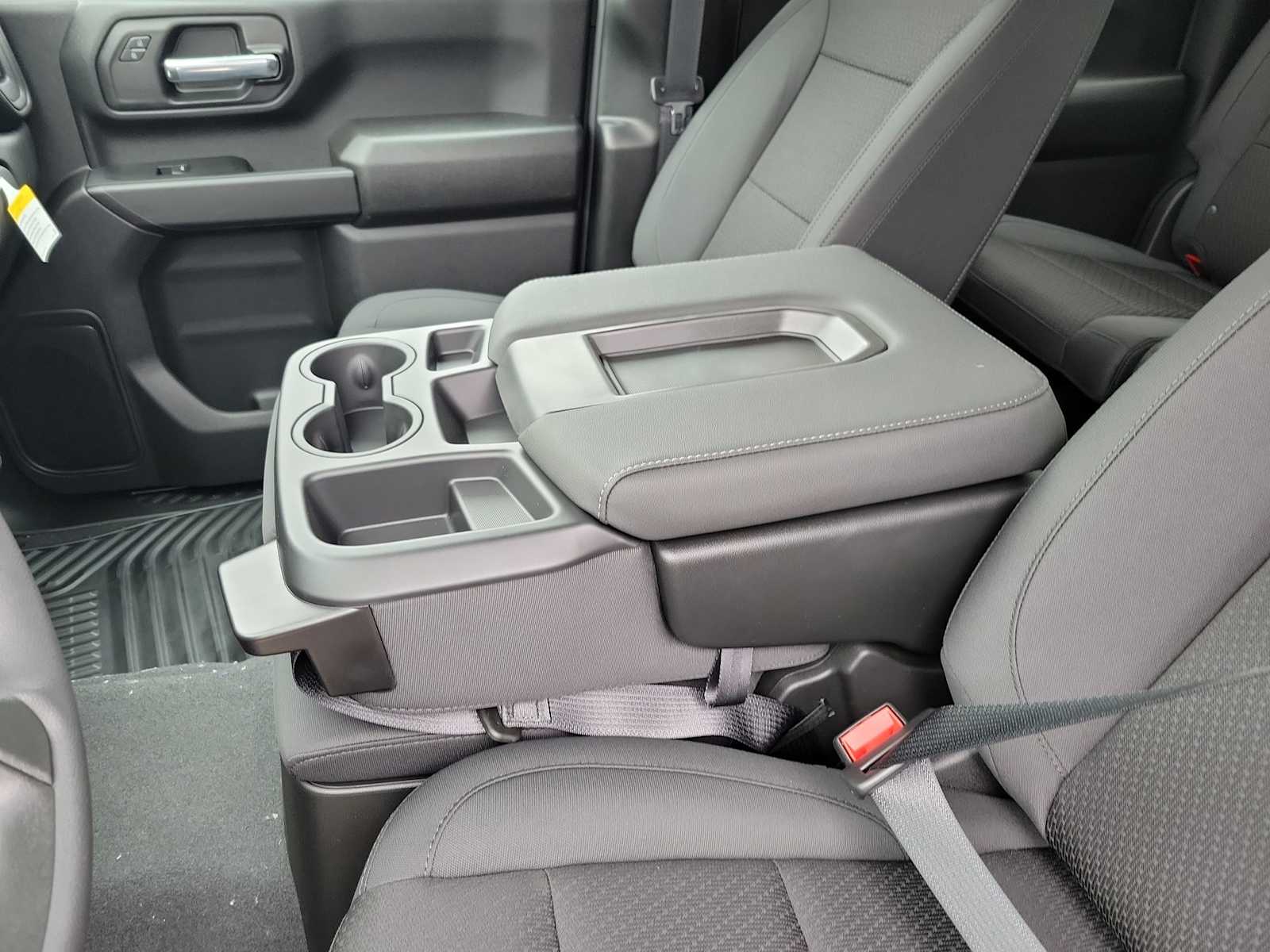 Thumbnail: 2026 Chevrolet Silverado 2500 - 16