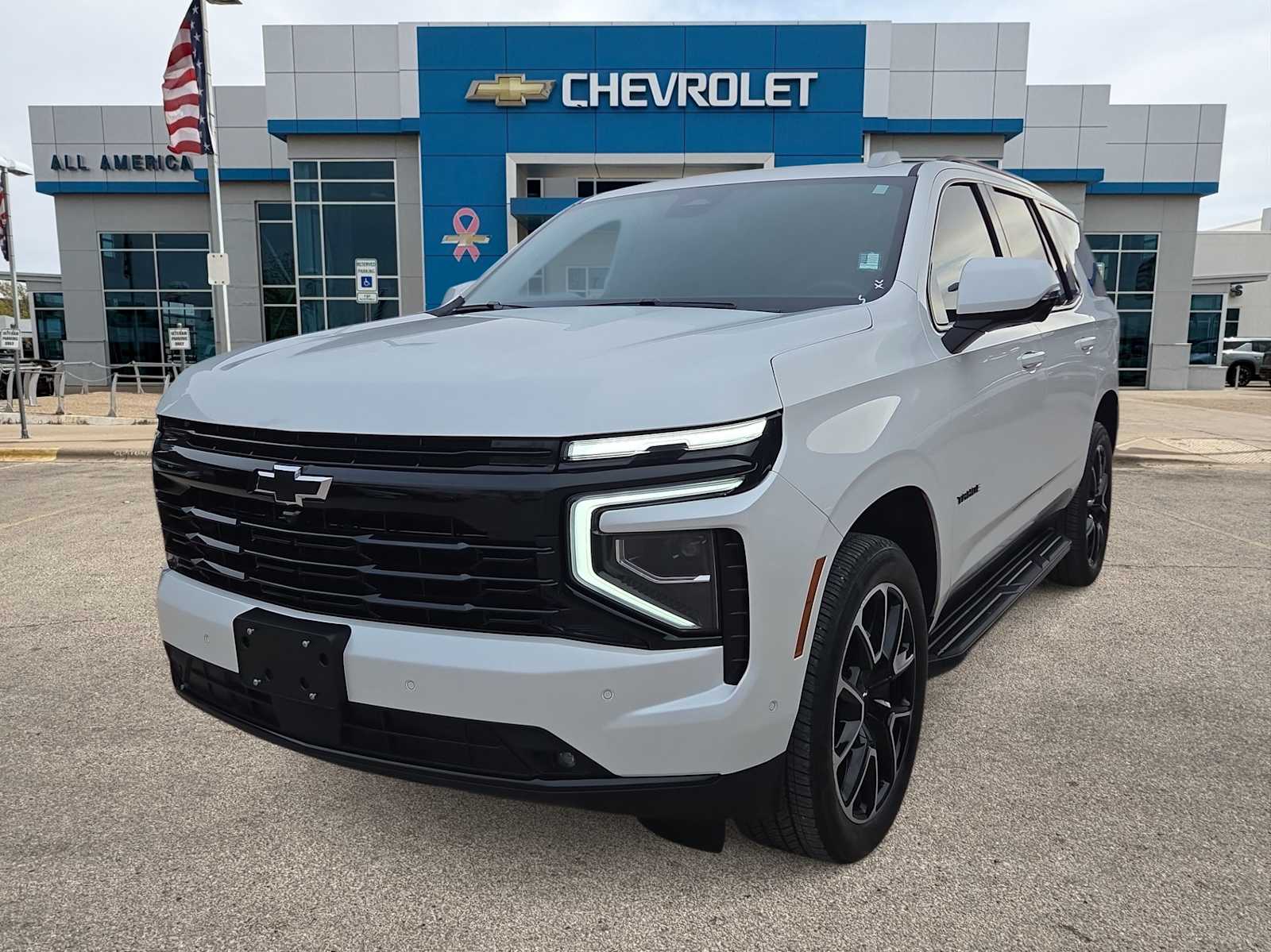 Thumbnail: 2025 Chevrolet Tahoe - 1