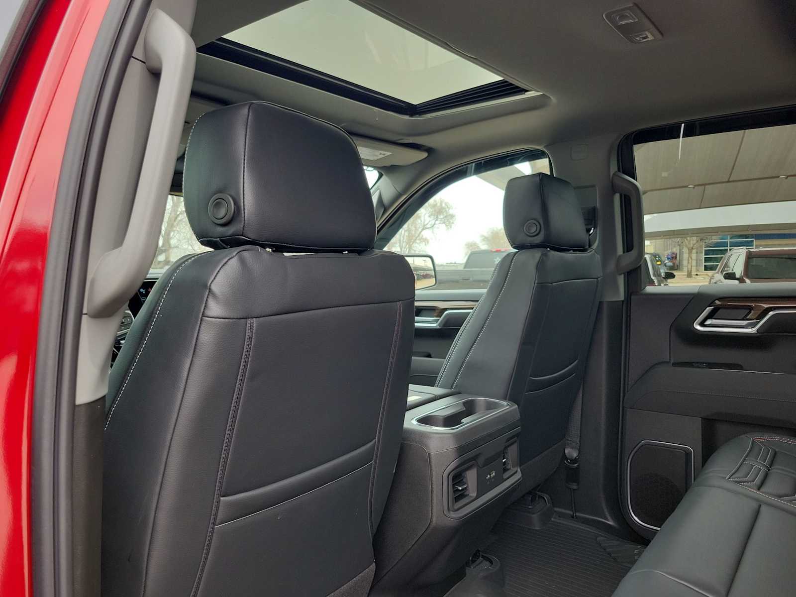 Thumbnail: 2026 Chevrolet Silverado 1500 - 8