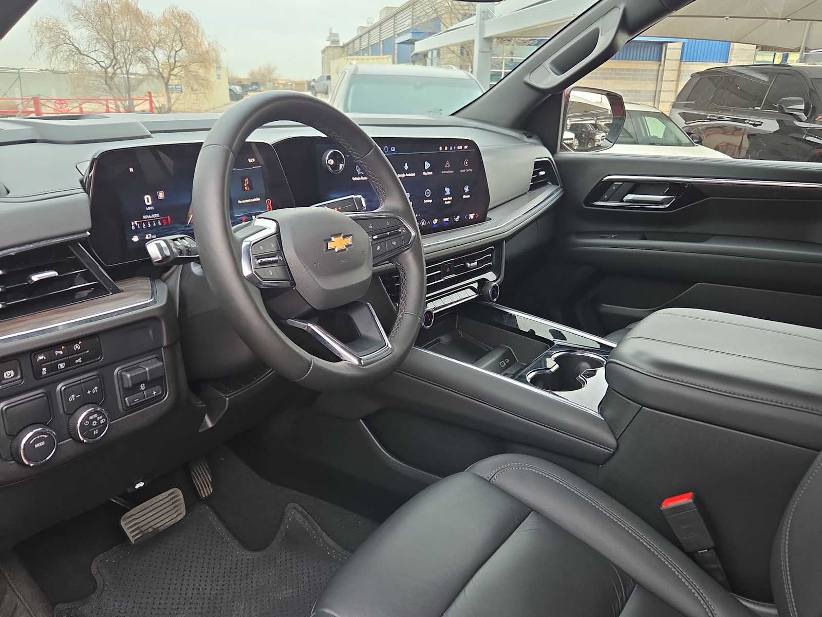 Thumbnail: 2025 Chevrolet Tahoe - 2