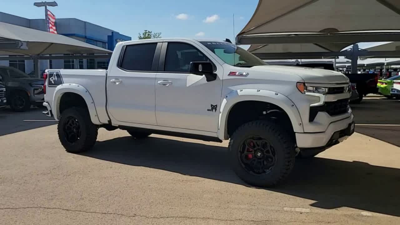 Thumbnail: 2025 Chevrolet Silverado 1500 - 3