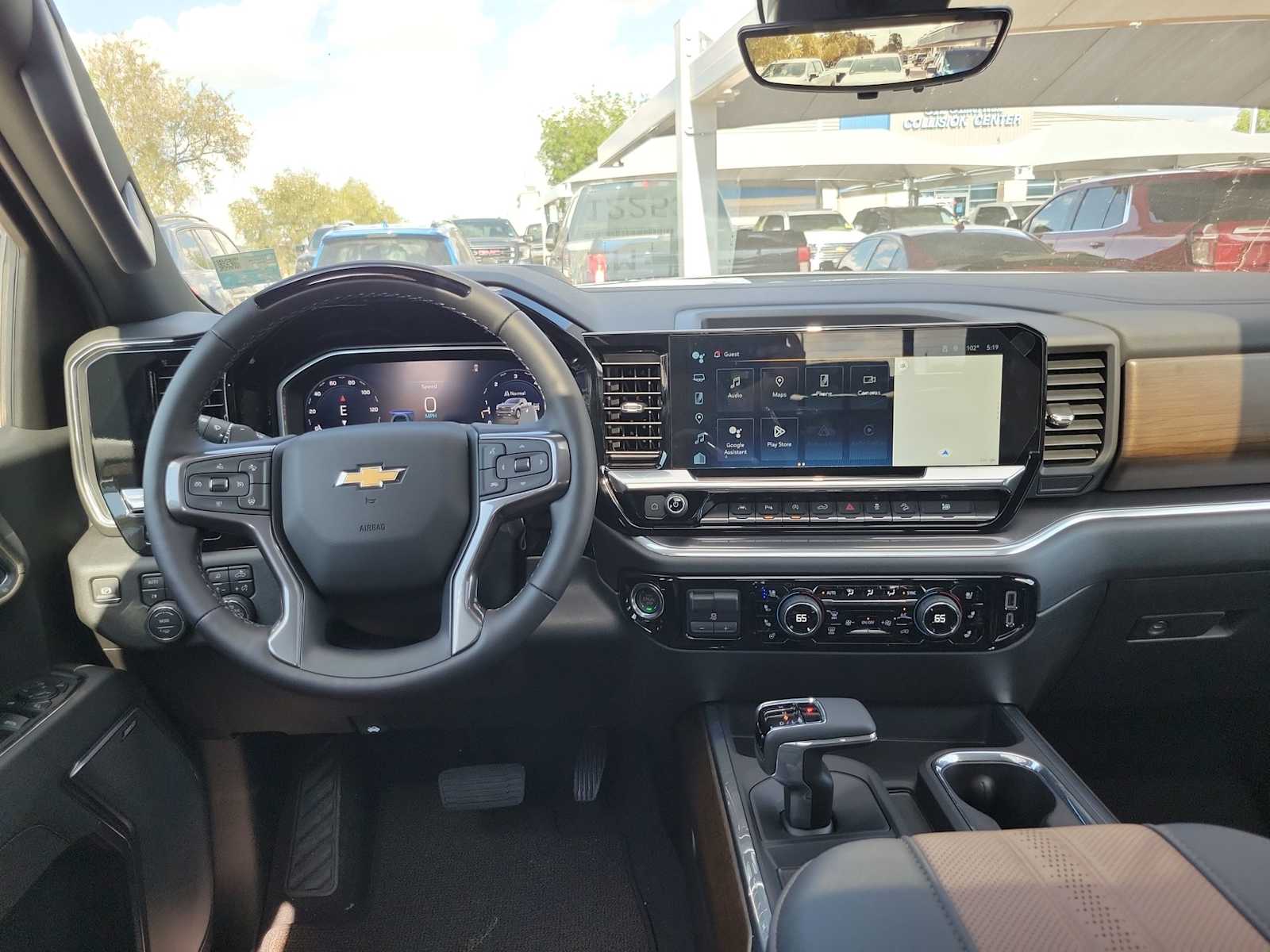 Thumbnail: 2026 Chevrolet Silverado 1500 - 10