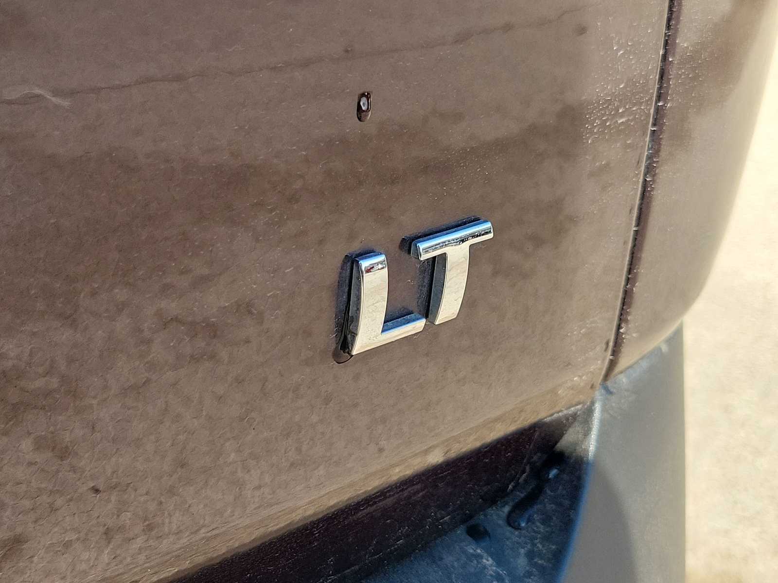 Thumbnail: 2023 Chevrolet Traverse - 7