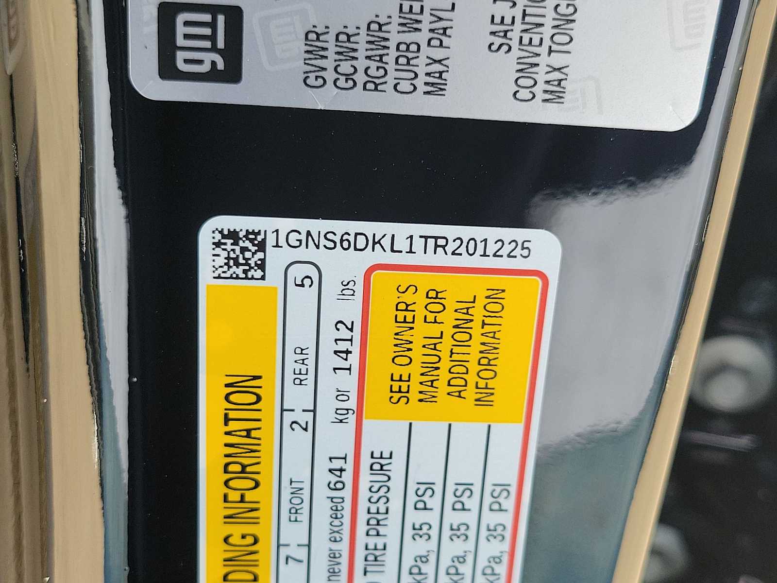 Thumbnail: 2026 Chevrolet Suburban - 21