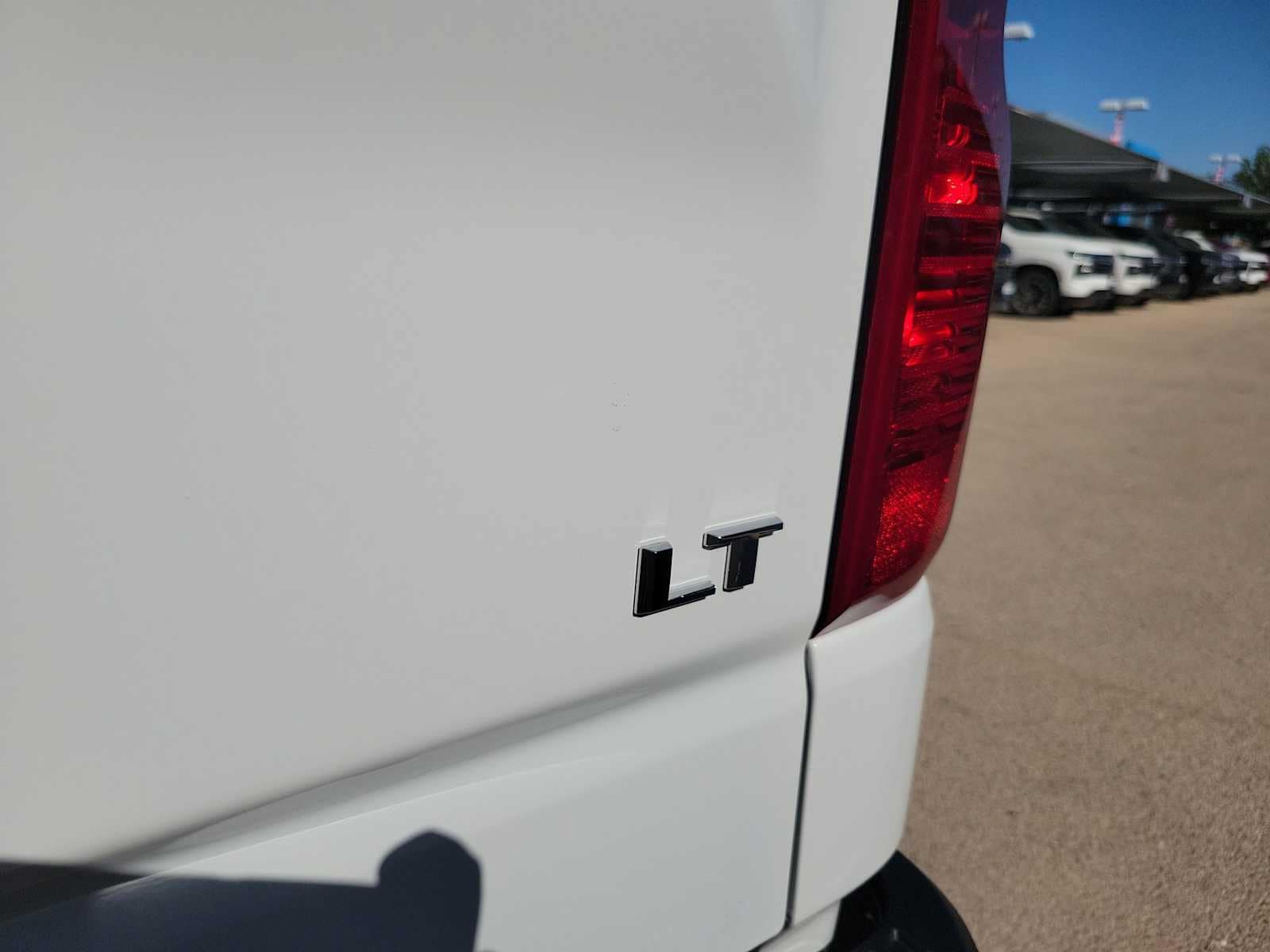 Thumbnail: 2026 Chevrolet Silverado 1500 - 7