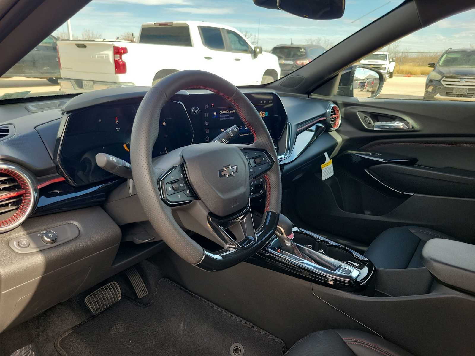 Thumbnail: 2026 Chevrolet Trax - 2