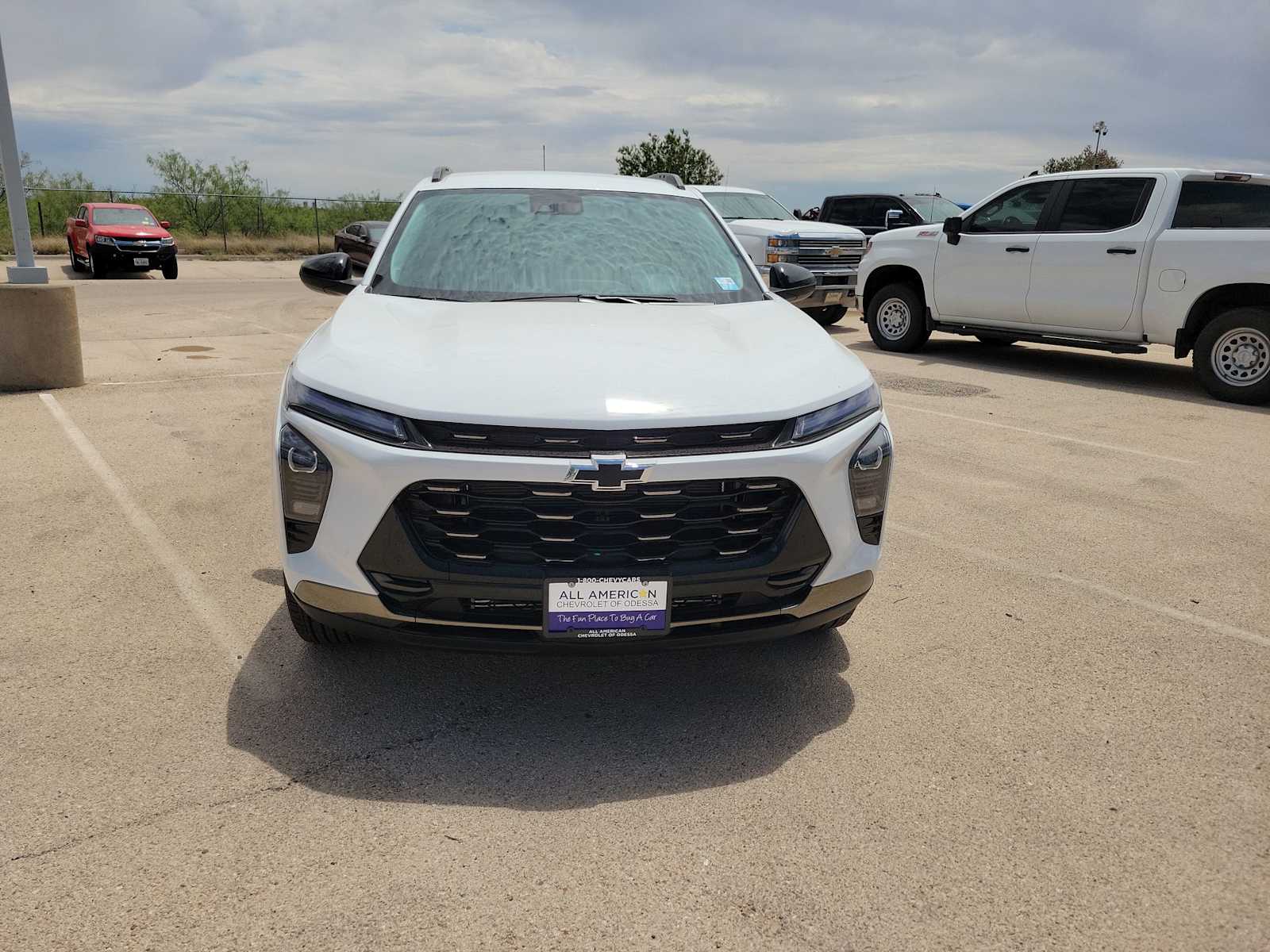 Thumbnail: 2026 Chevrolet Trax - 3