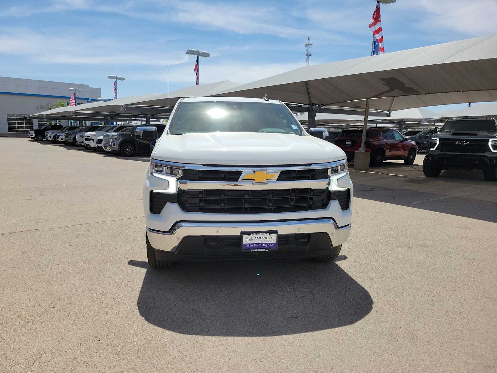 Thumbnail: 2026 Chevrolet Silverado 1500 - 3