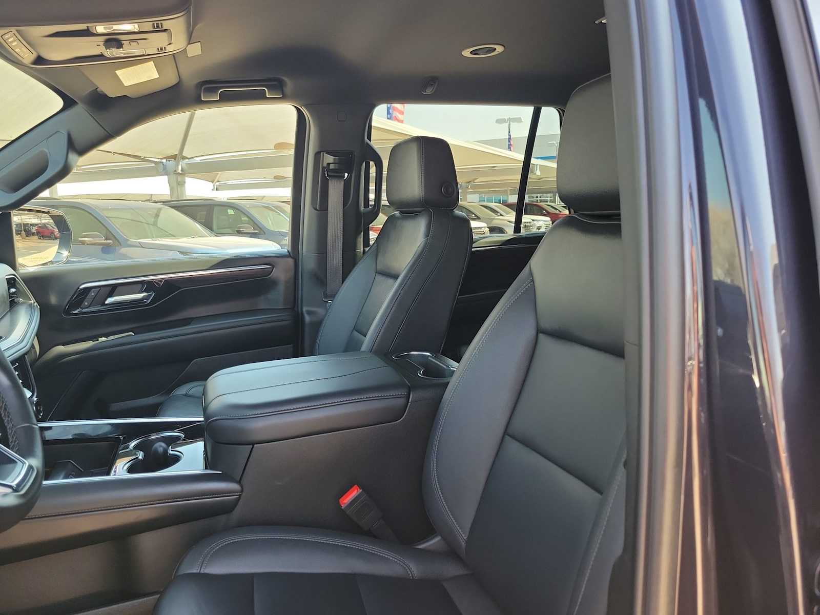 Thumbnail: 2025 Chevrolet Tahoe - 7