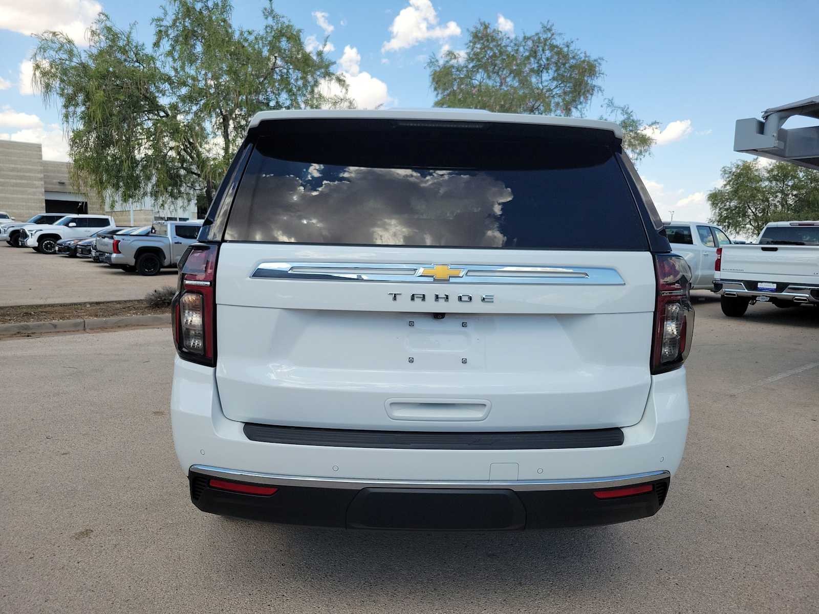 Thumbnail: 2024 Chevrolet Tahoe - 5