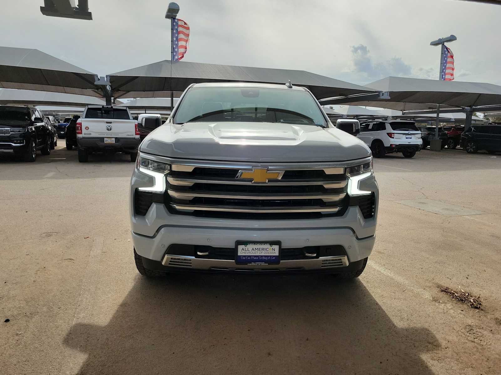 Thumbnail: 2026 Chevrolet Silverado 1500 - 3