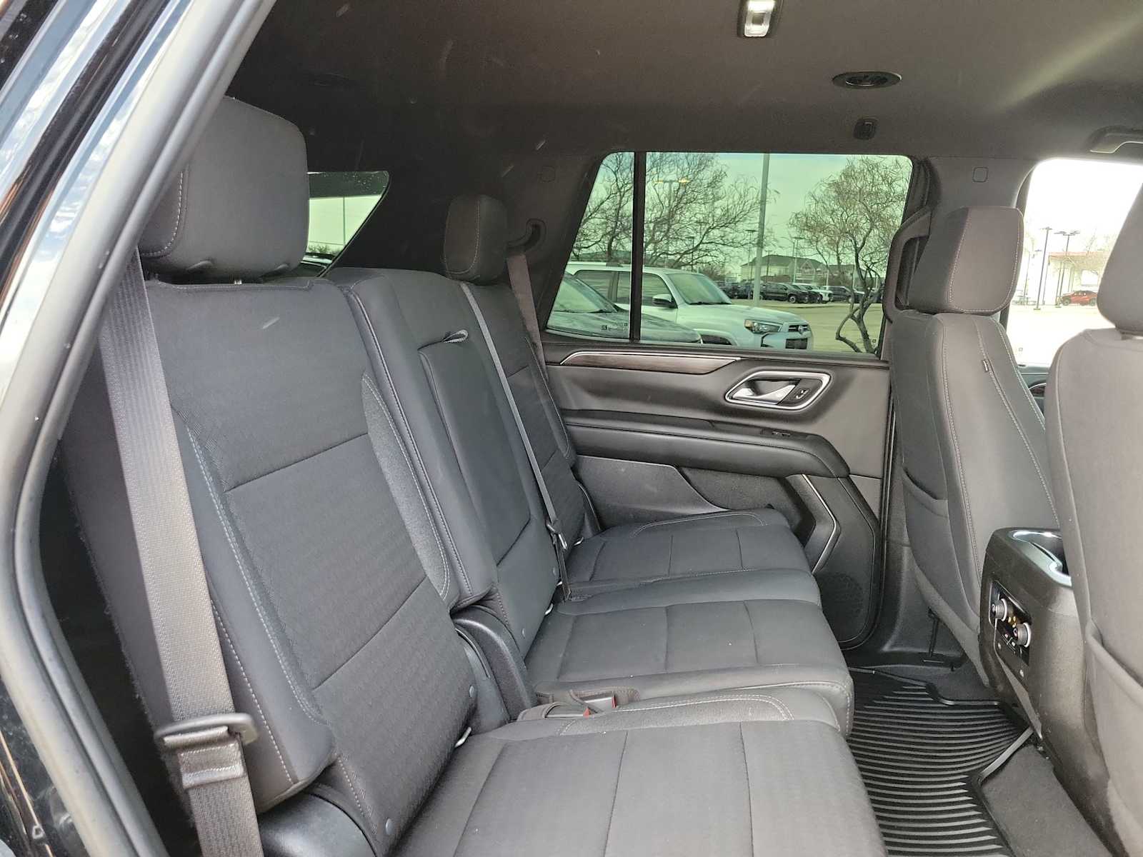 Thumbnail: 2022 Chevrolet Tahoe - 9