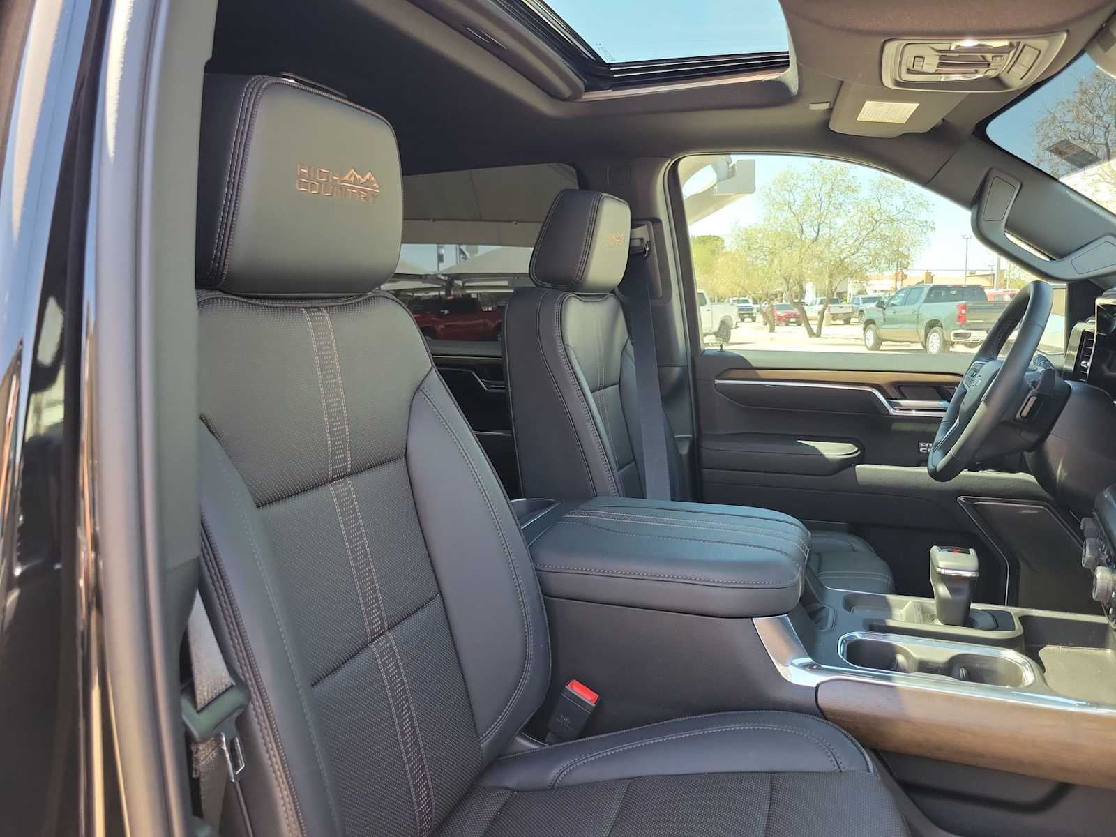 Thumbnail: 2026 Chevrolet Silverado 1500 - 18