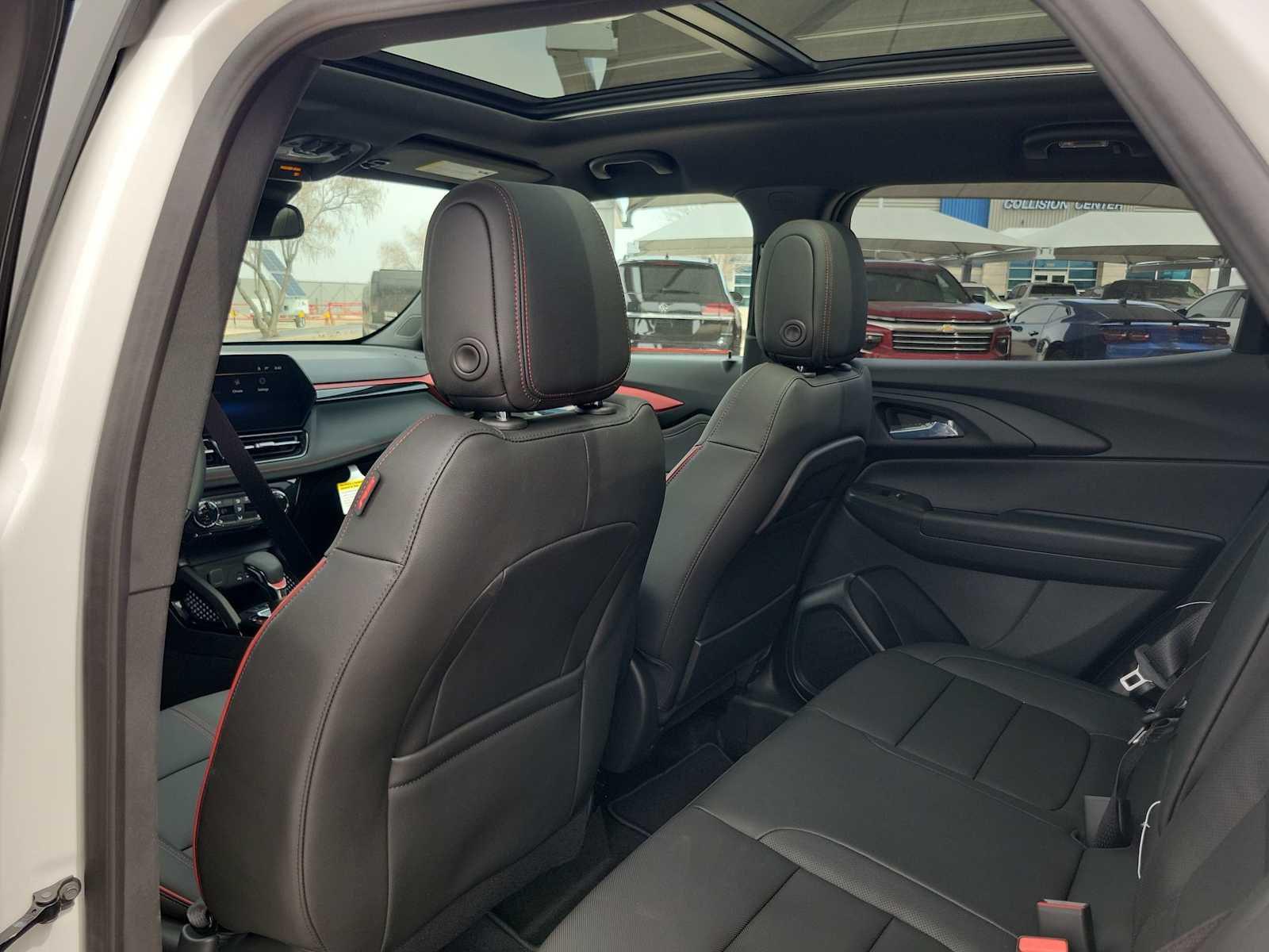 Thumbnail: 2026 Chevrolet TrailBlazer - 8