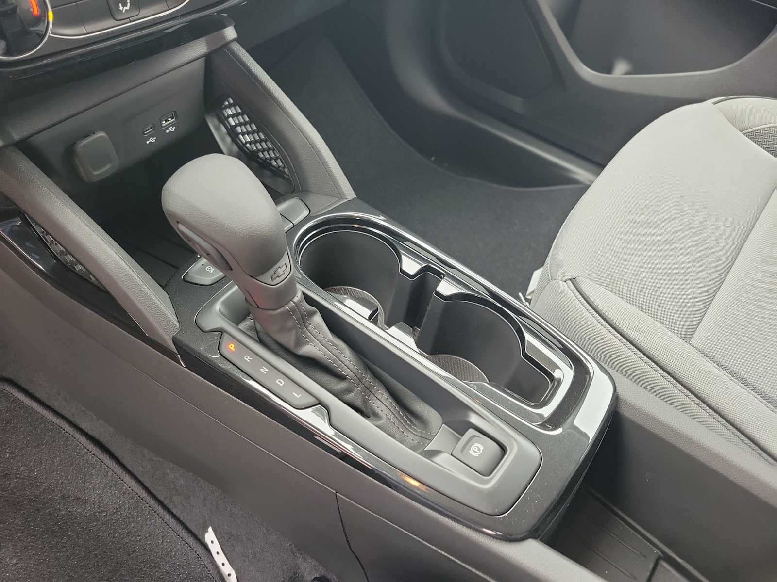 Thumbnail: 2026 Chevrolet TrailBlazer - 13