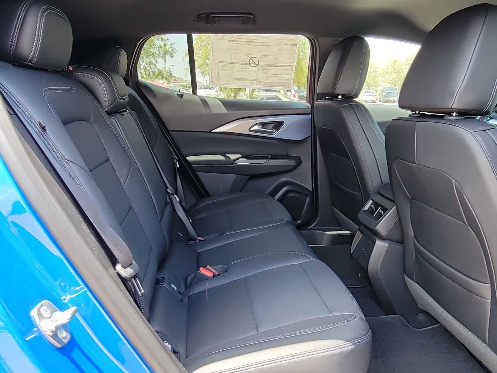Thumbnail: 2024 Chevrolet Equinox - 13