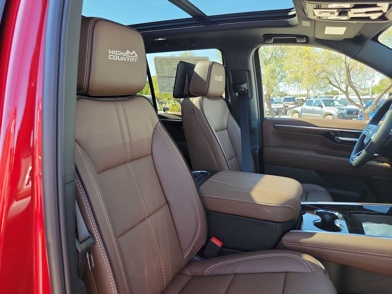 Thumbnail: 2026 Chevrolet Tahoe - 14