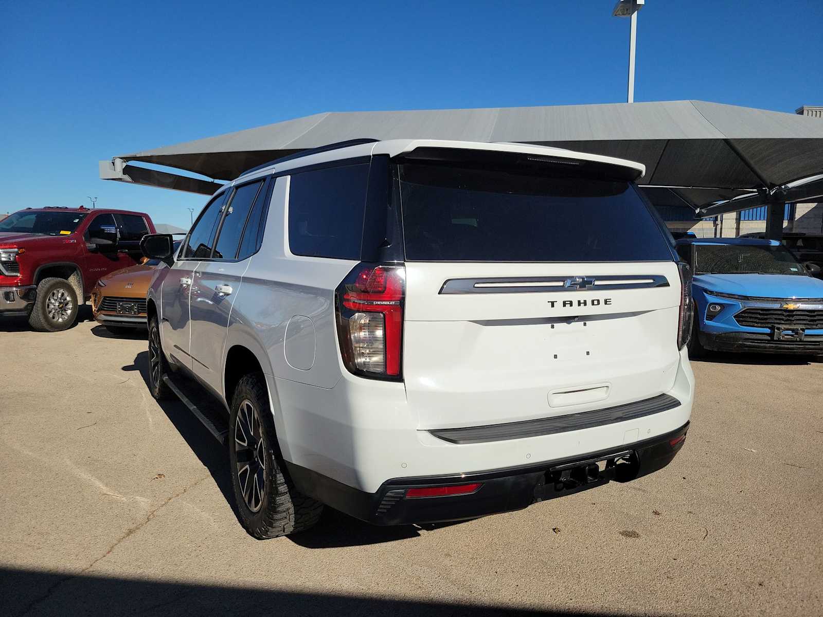 Thumbnail: 2021 Chevrolet Tahoe - 4