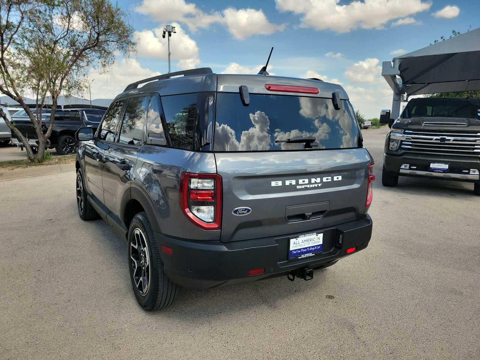 Thumbnail: 2022 Ford Bronco Sport - 4