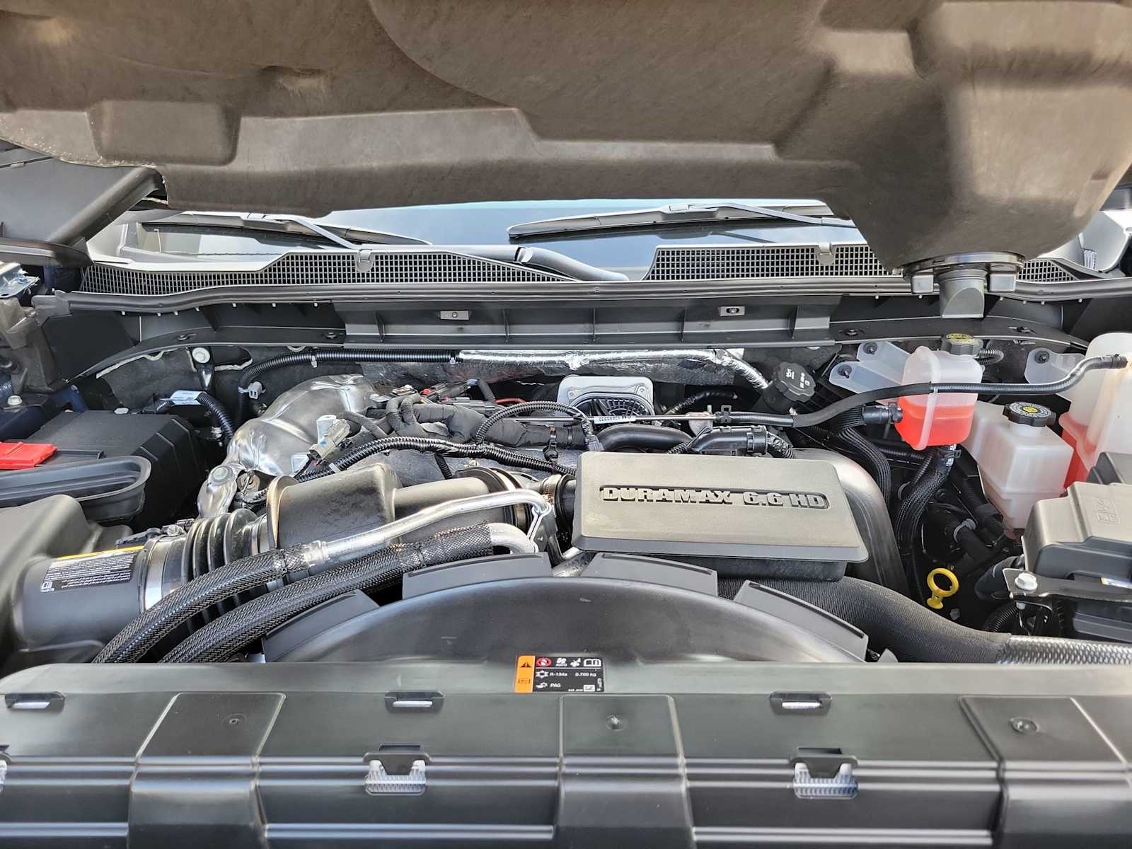 Thumbnail: 2026 Chevrolet Silverado 3500 - 9