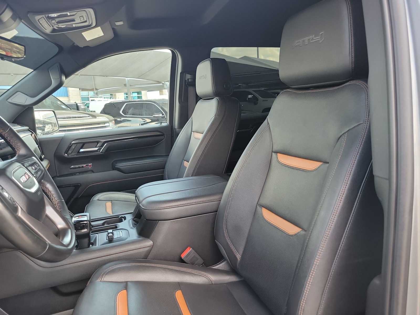 Thumbnail: 2024 GMC Sierra 1500 - 11