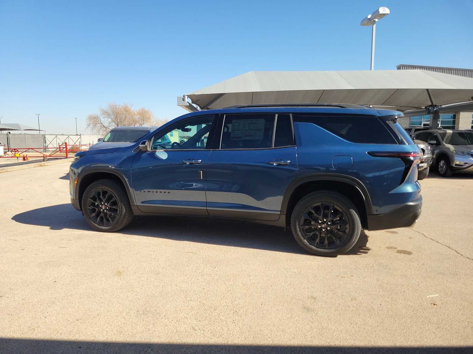 Thumbnail: 2026 Chevrolet Traverse - 3