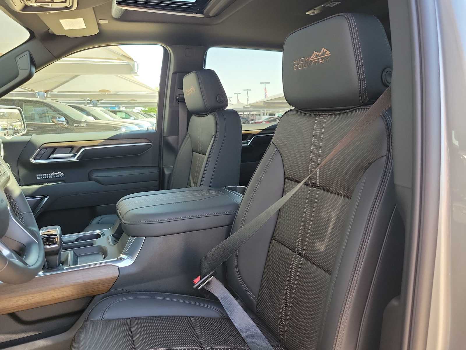 Thumbnail: 2026 Chevrolet Silverado 1500 - 11