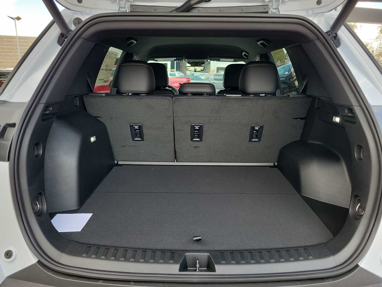 Thumbnail: 2026 Chevrolet Equinox - 19