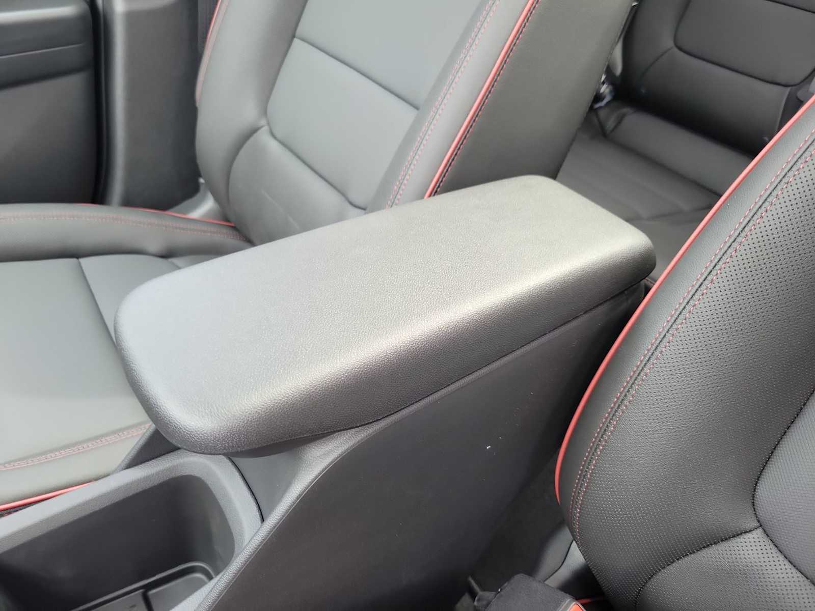 Thumbnail: 2026 Chevrolet TrailBlazer - 12