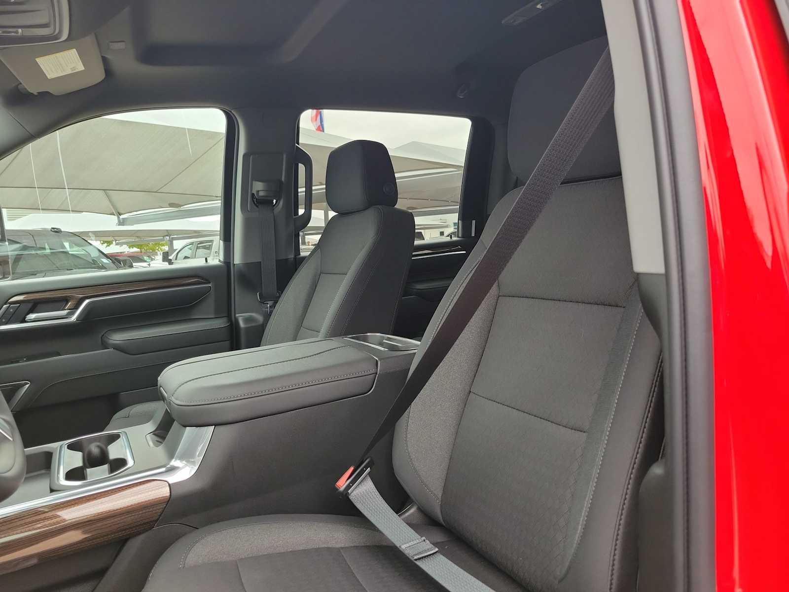 Thumbnail: 2026 Chevrolet Silverado 2500 - 11