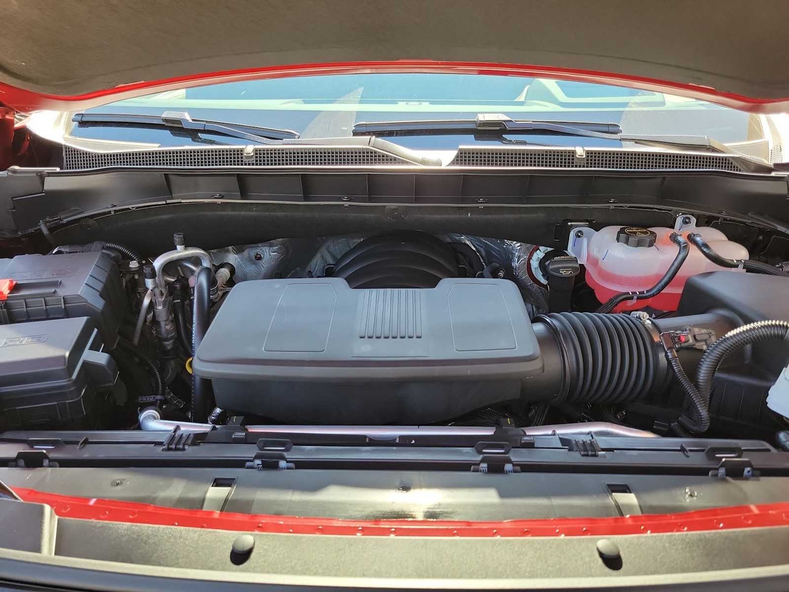 Thumbnail: 2026 Chevrolet Suburban - 9