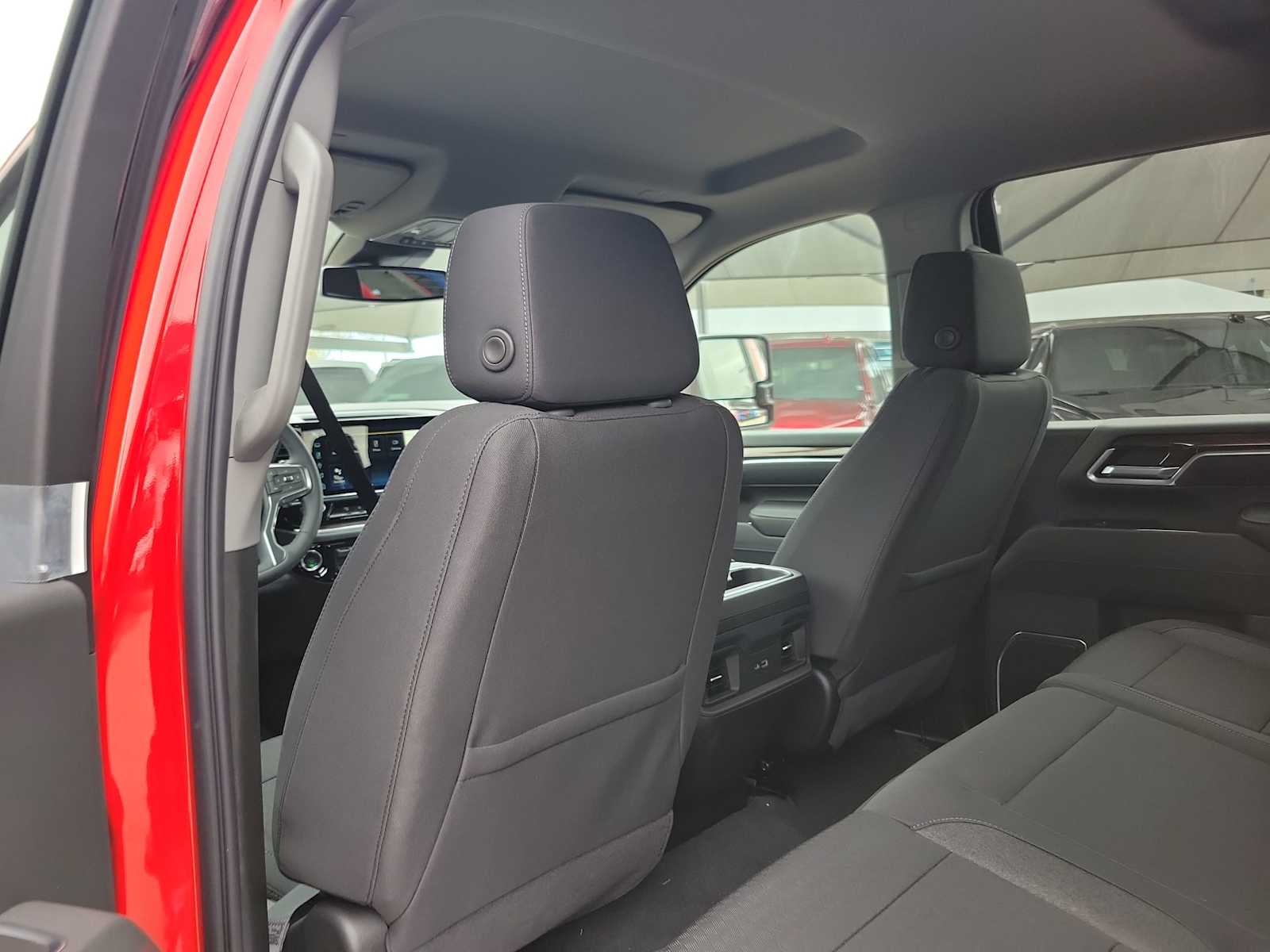 Thumbnail: 2026 Chevrolet Silverado 2500 - 12