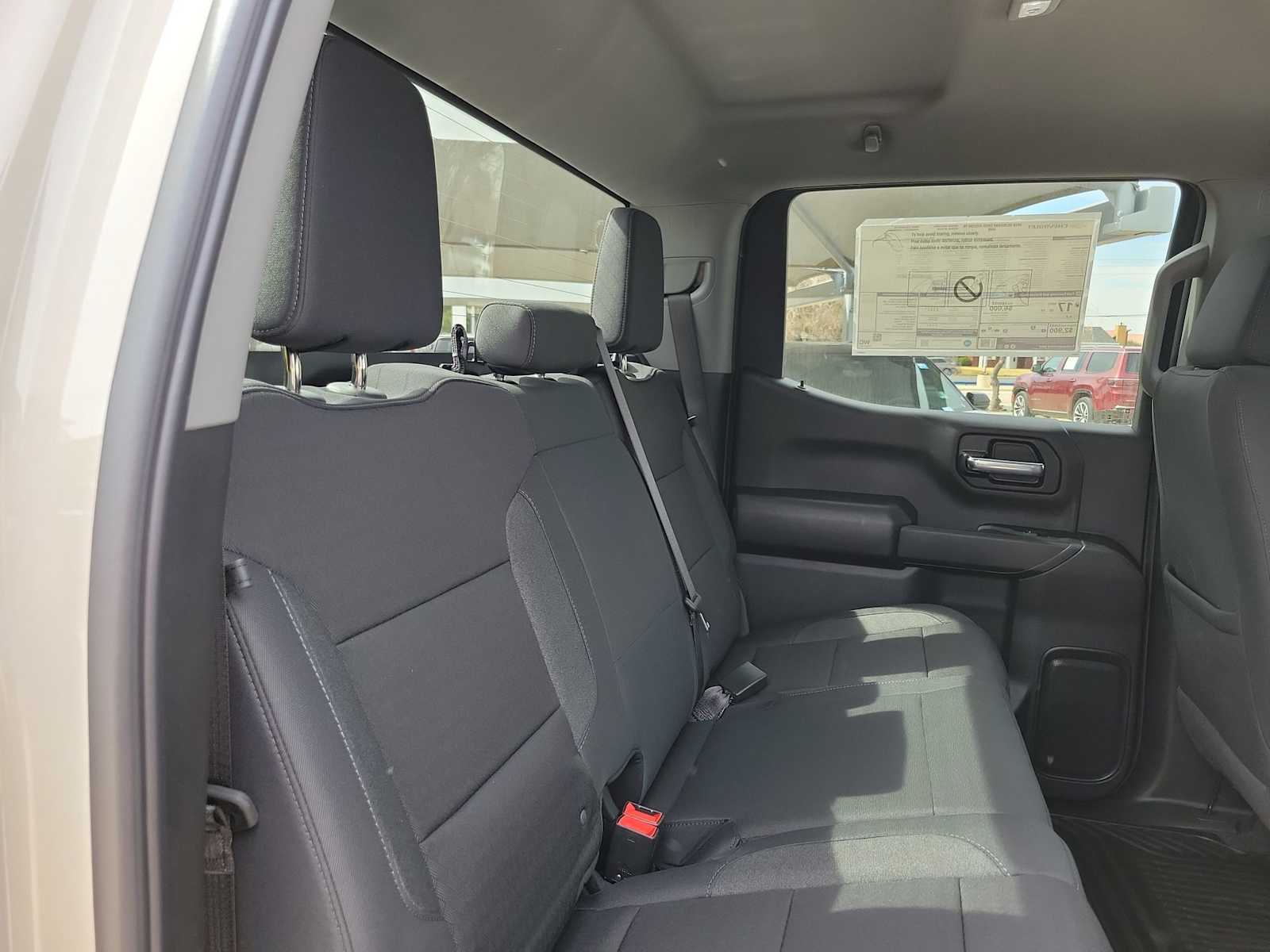 Thumbnail: 2026 Chevrolet Silverado 1500 - 9