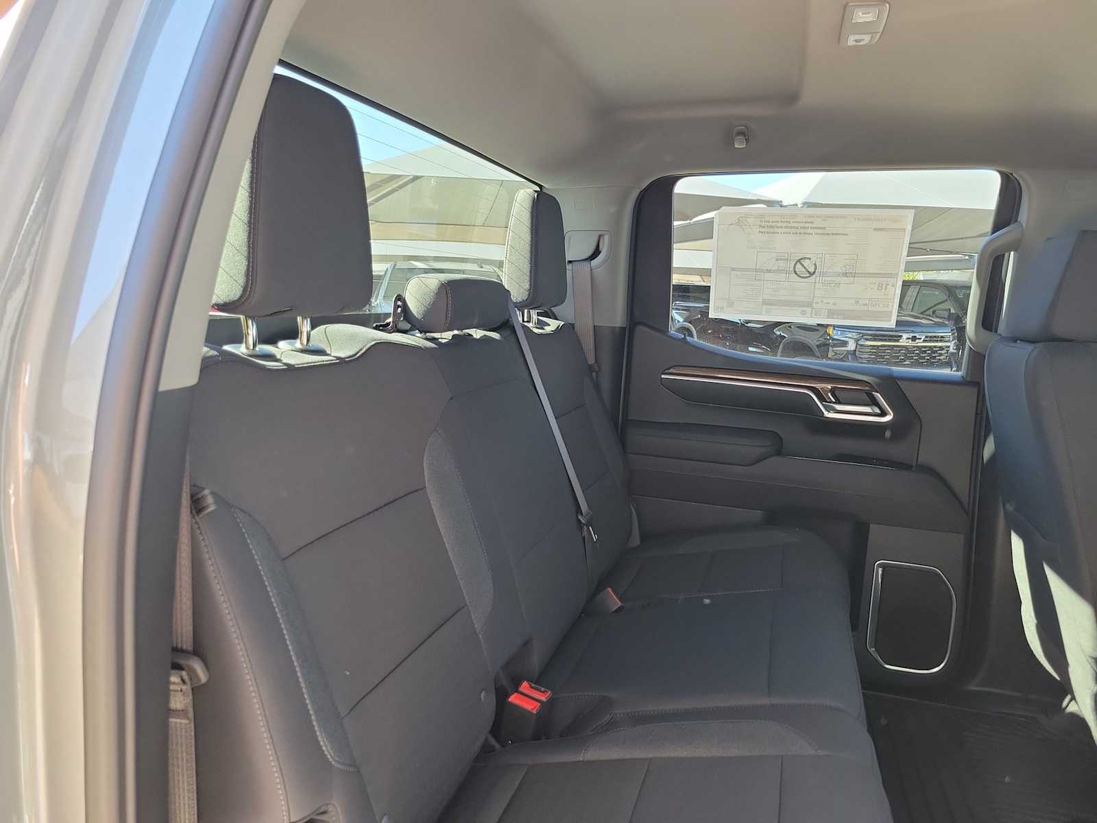 Thumbnail: 2026 Chevrolet Silverado 1500 - 13