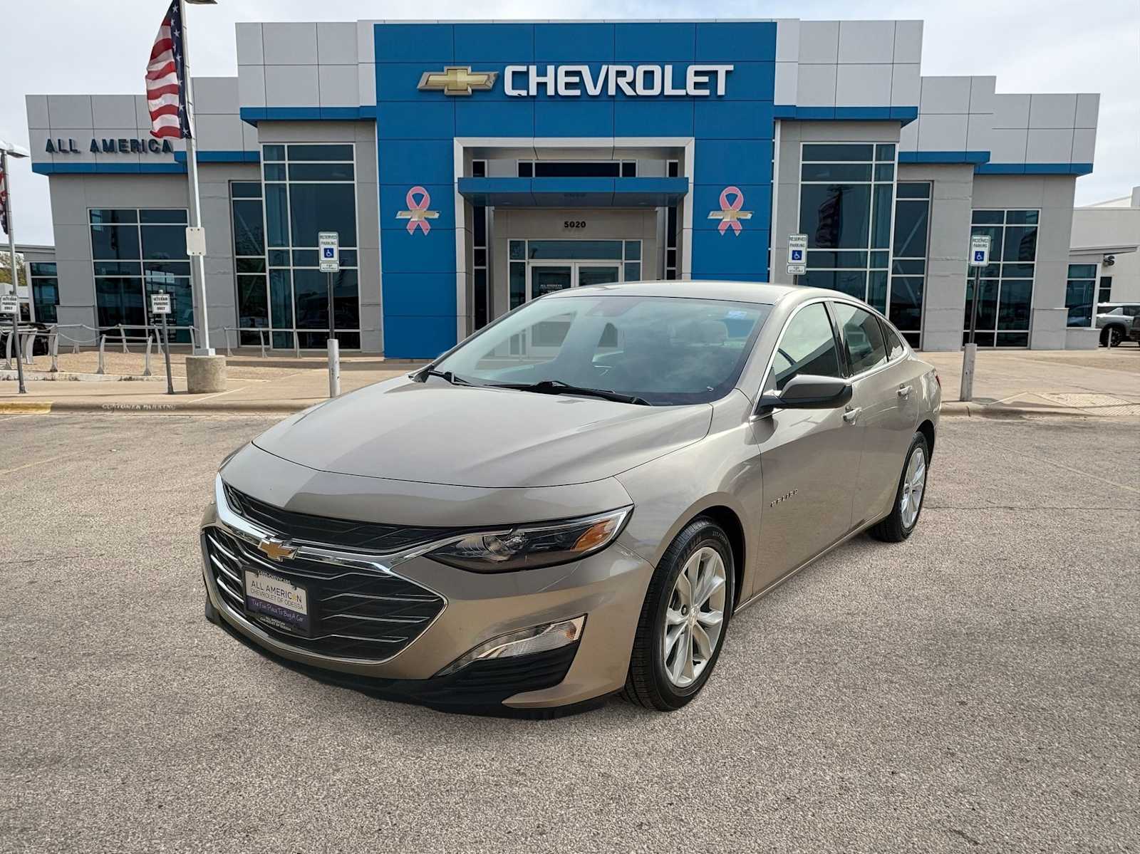 Thumbnail: 2024 Chevrolet Malibu - 1