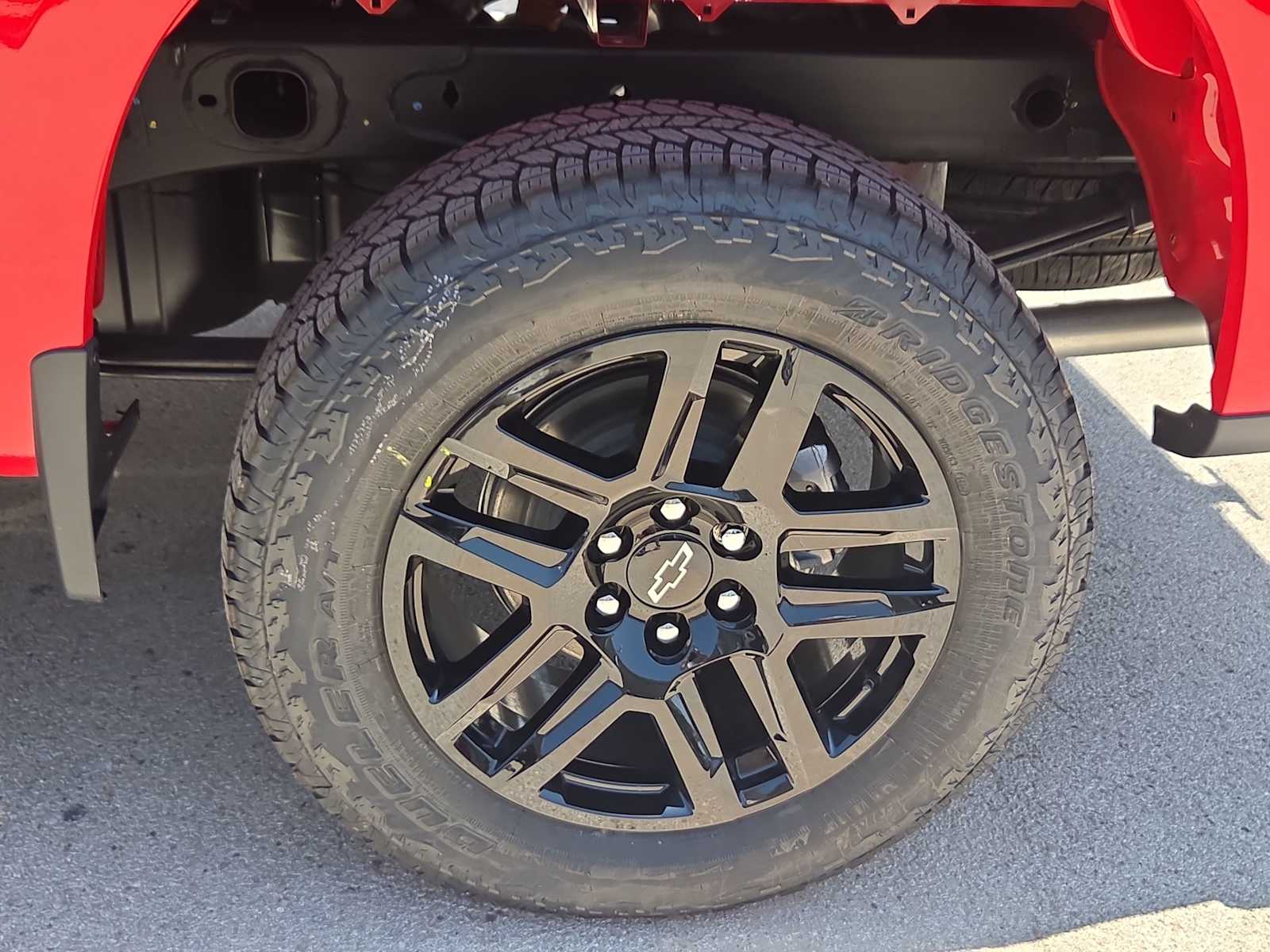 Thumbnail: 2026 Chevrolet Silverado 1500 - 12