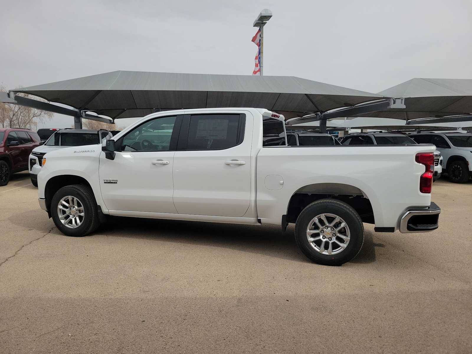 Thumbnail: 2026 Chevrolet Silverado 1500 - 5