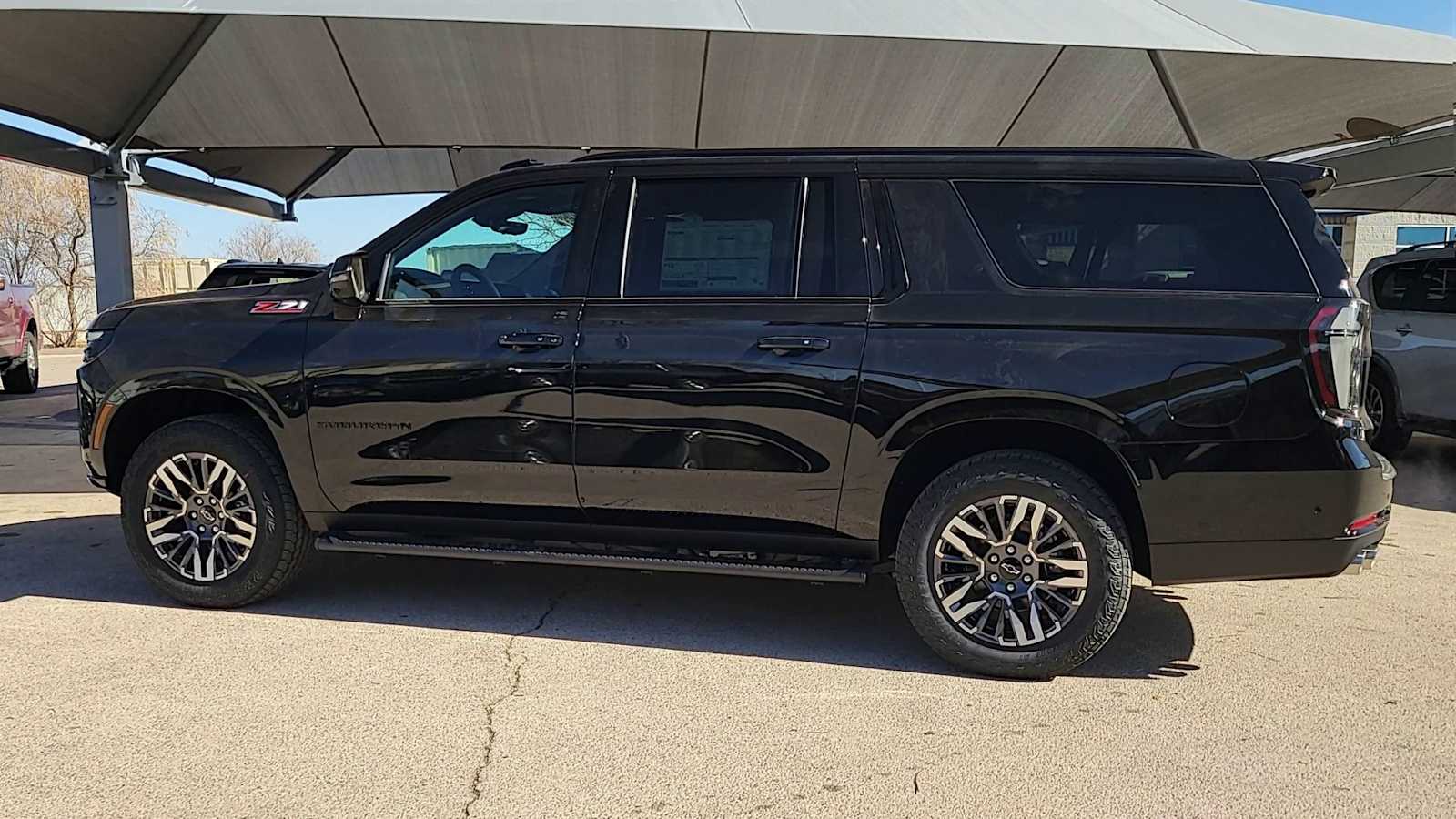 Thumbnail: 2026 Chevrolet Suburban - 7